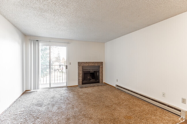 1BR, 1BA - 700SF - The Morrison