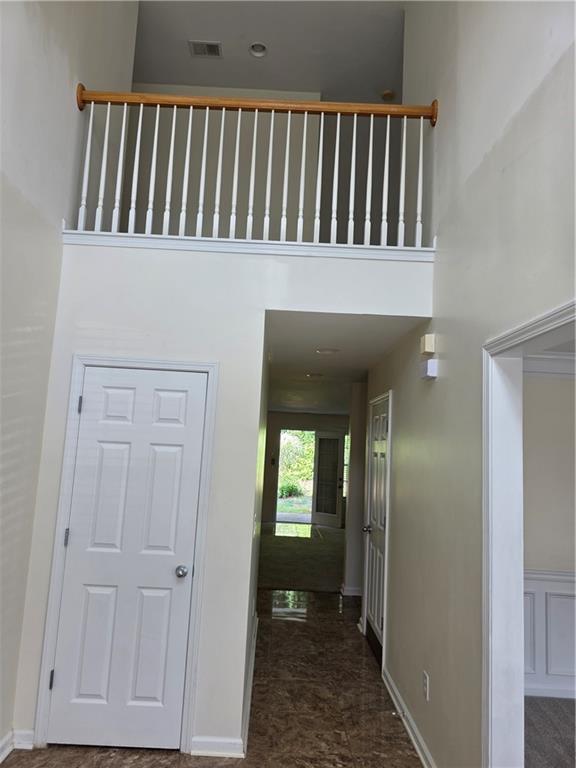 Photo - 1531 Park Knoll Trail NE