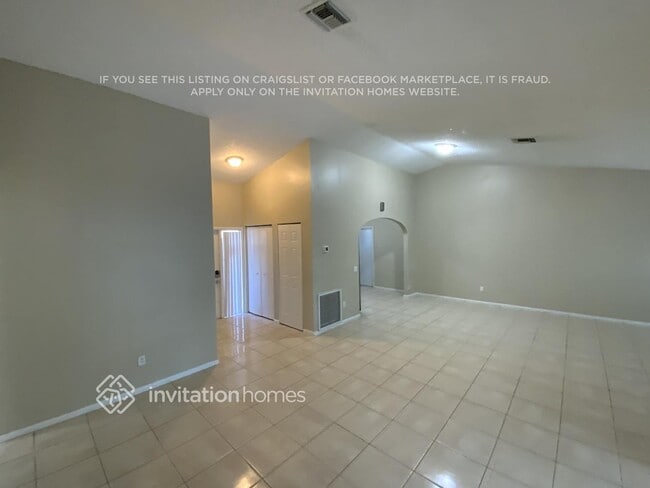 Photo - 9664 Carousel Cir S