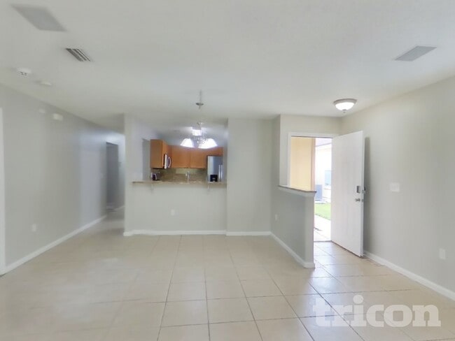 Photo - 7944 Cherry Blossom Dr S