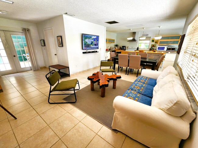 Photo - 1018 Lake Josephine Dr