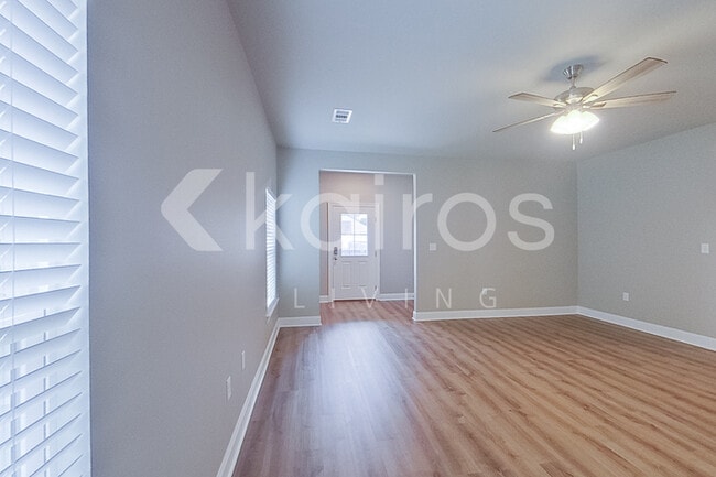 Photo - 22862 Monterey Ave