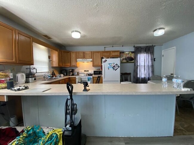 Photo - $1,095 | 2 Bed, 1 Bath Apartment | Pets Negotiable* | Available for August 1st 2026 Move In!