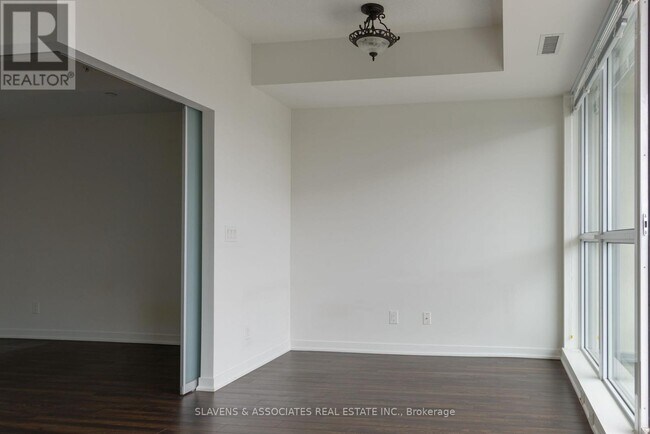 Photo - 51 E Liberty St Unit 2015