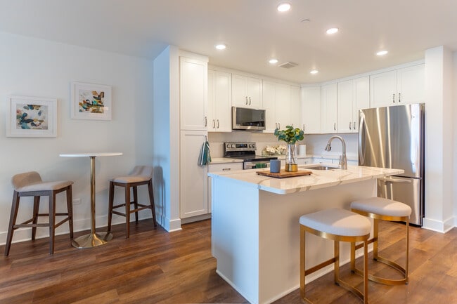 Photo - Gurnee Glen Apartments