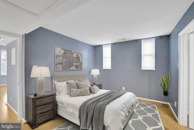 Building Photo - 1133 13th St NW Unit 704 Rental