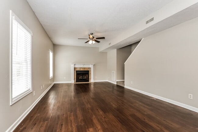 Photo - 106 Nick Price Dr