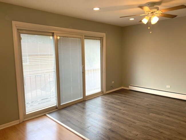Photo - 7300 S 78th Ave Unidad 6
