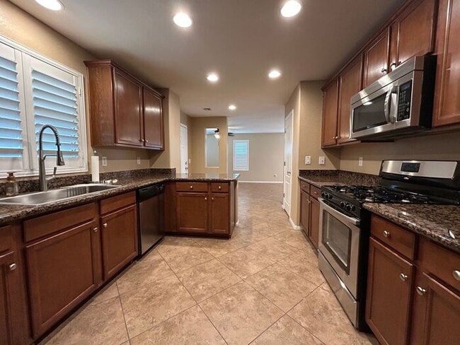 Photo - 2251 S Ponderosa Dr