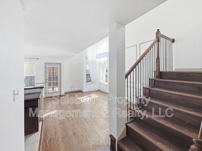 Photo - 3950 Seaside Ct