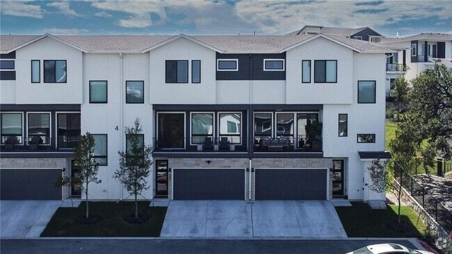 Building Photo - 2050 Lohmans Spur Rd Unit 403 Rental