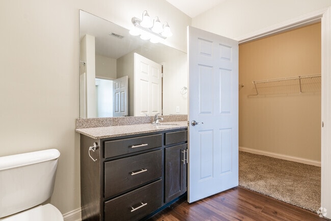 2BR, 2BA - B4