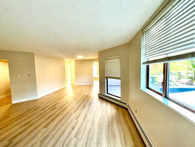 Photo - 612 Fifth Av Unit 204