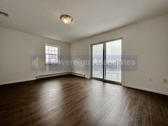 Photo - 36 Rockland St