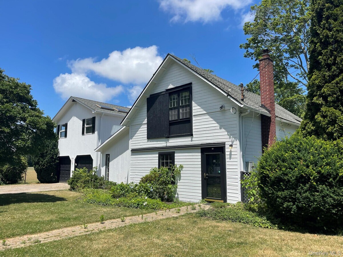 Photo - 270 North St