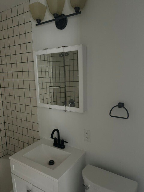 416 Oak Hill Ave Unidad 2F