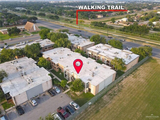 Photo - 21 Col Rowe Blvd