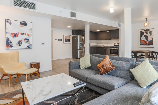 Community Room - Hollis Oak