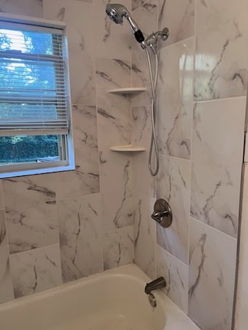 Bathroom - 2415 Lawrenceville Hwy Unit 3