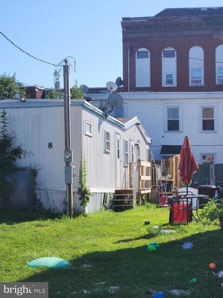 Photo - 8 S Front St