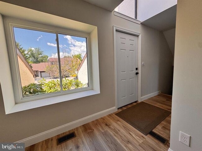 Photo - 402 Harrison Pl
