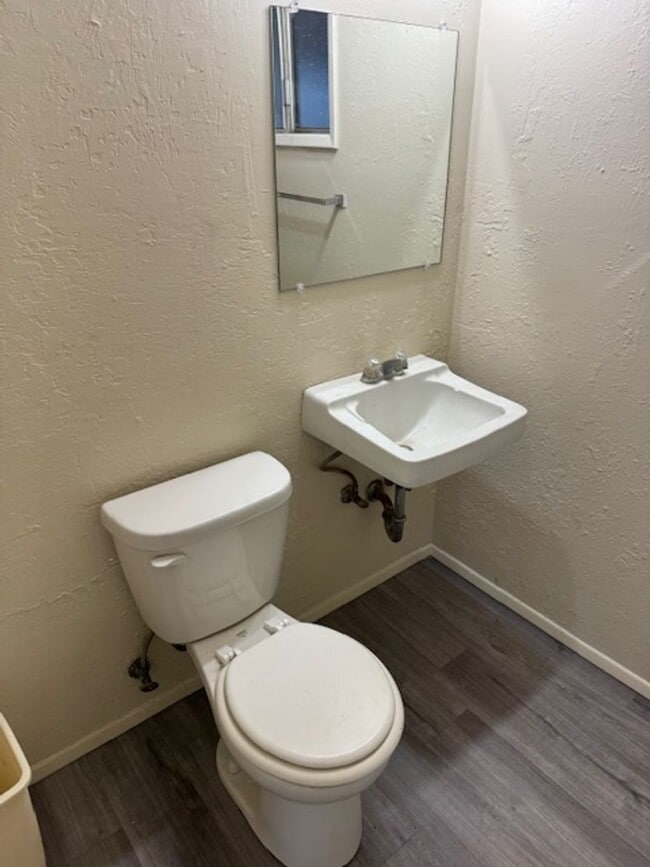 Photo - UNIQUE LAYOUT!! PRICED TO RENT