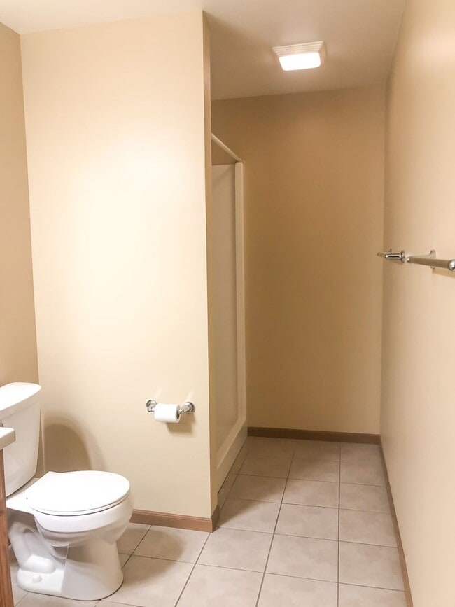 Photo - 3566-3572 East Meadows Place Unit 3572