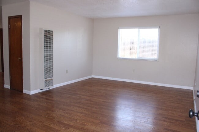 Photo - Three Bedroom, One Bathroom House in San Pablo with Laundry Room