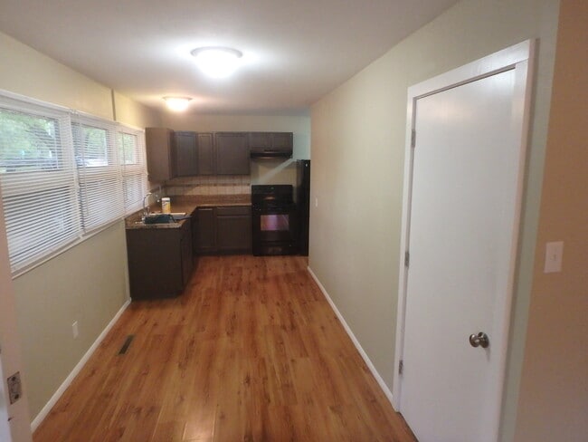 Photo - 1548 SW Shunga Dr