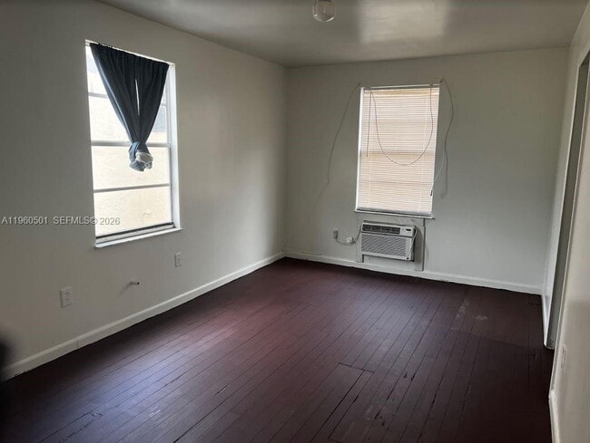 Building Photo - 1800 Fillmore St Unit E