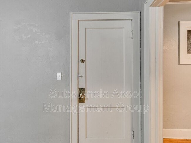 Photo - 429 NW 11th St Unit 04