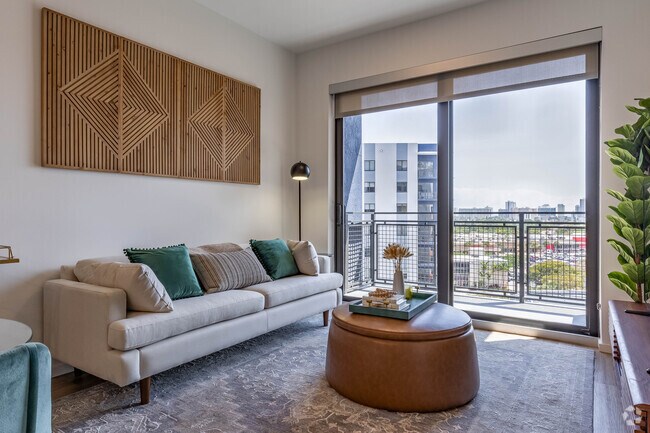 1 BR, 1.5 BA 681SF