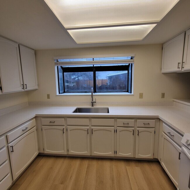 Photo - 931 Estudillo St Unit #A