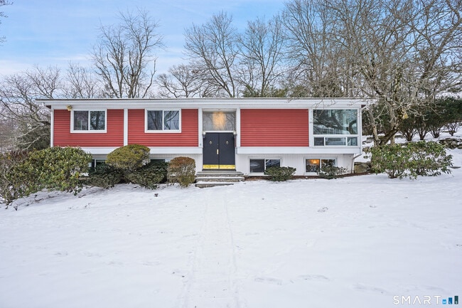 Photo - 4 Split Timber Pl