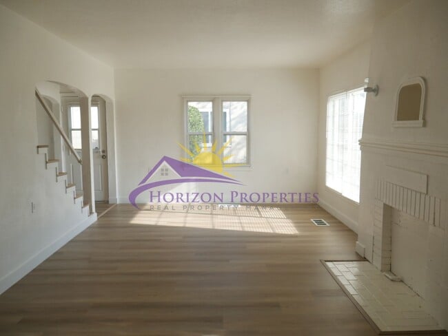 Photo - Remodeled 5 Bed 2 Bath 2,000 sqft home in North Sacramento