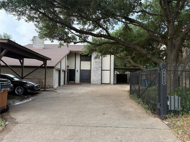 Photo - 6917 Scenic Brook Dr Townhome