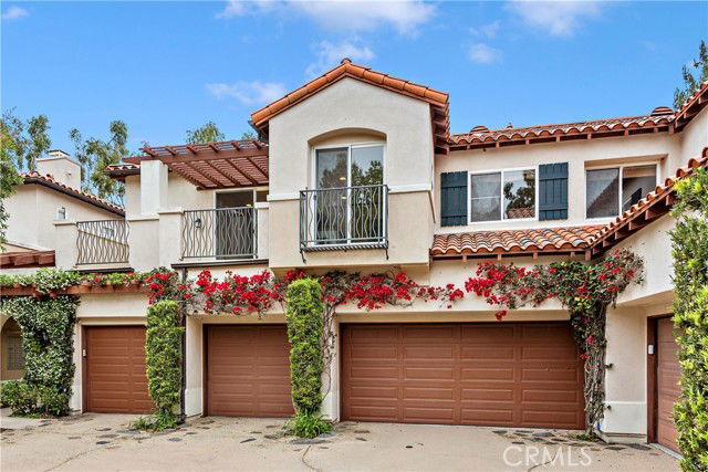 Building Photo - 17 Roma Ct