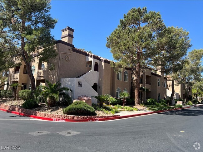 Building Photo - 9325 W Desert Inn Rd Unit 290 Rental