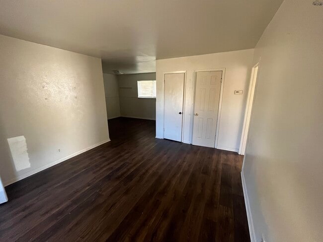 Photo - 5129 Parklane Dr