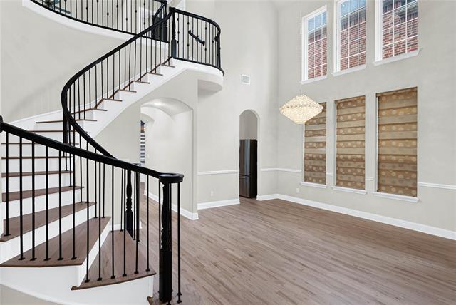 Photo - 2517 Las Palmas Ln