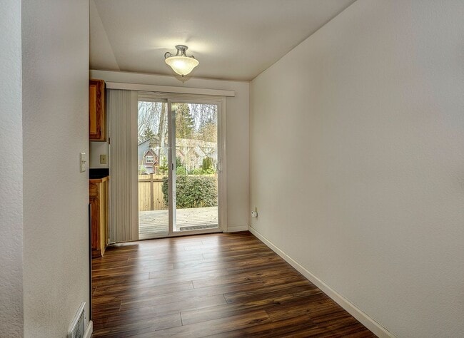 Photo - Lynnwood Duplex