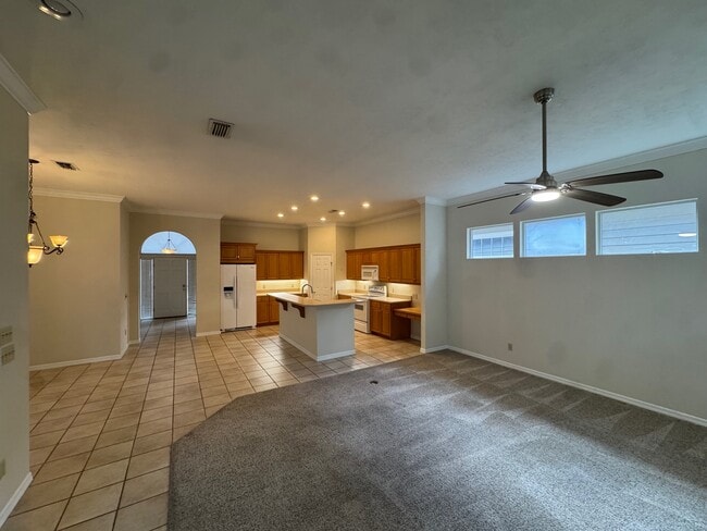 Photo - 4404 SW 91st Dr
