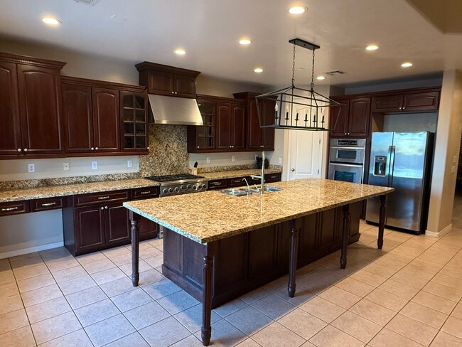 Kitchen - 6709 S 40th Ave Rental