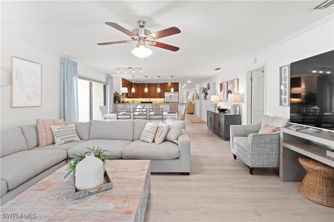 Building Photo - 16442 Timberlakes Dr Unit 204