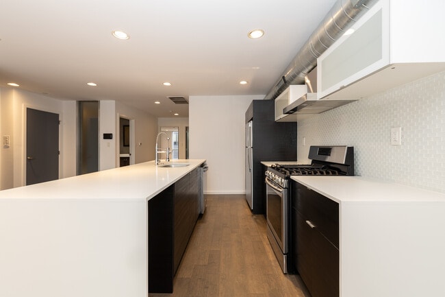 Photo - 1422 N 7th St Unit 3