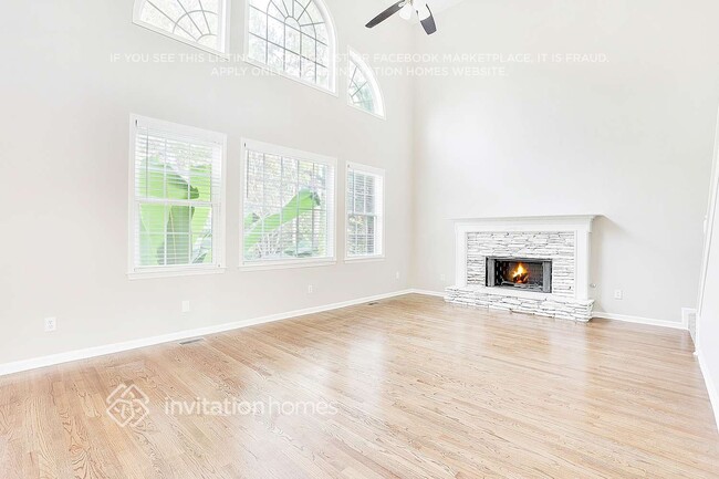 Photo - 1413 Amberton Way