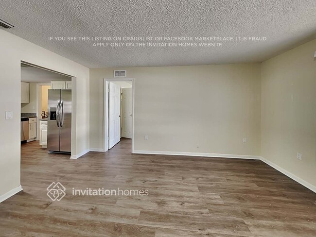 1904 SW 96th Ave