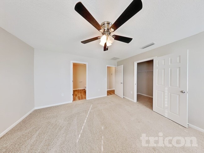 8287 Fouraker Forest Rd