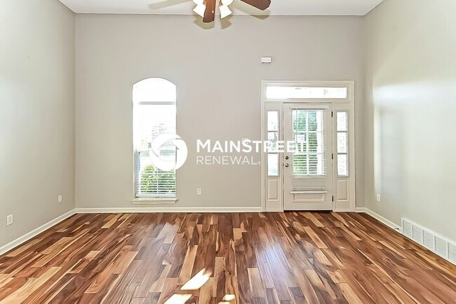 3 Bedroom Pet-Friendly Home in Memphis, TN with Main Street Renewal