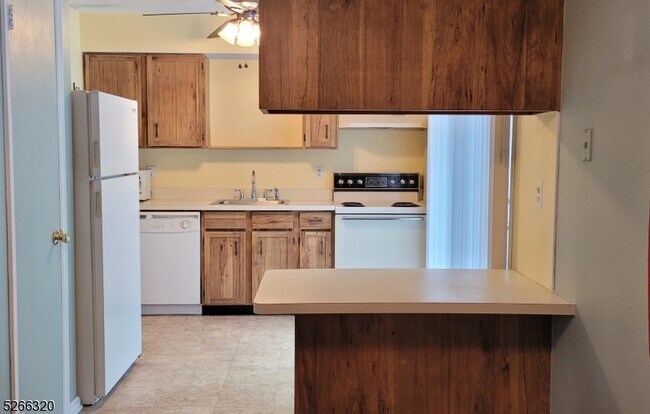 Photo - 2 Great Gorge Terrace